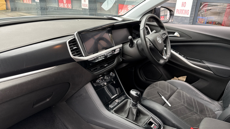 Vauxhall Grandland 1.2 Turbo Ultimate 5dr Petrol Hatchback